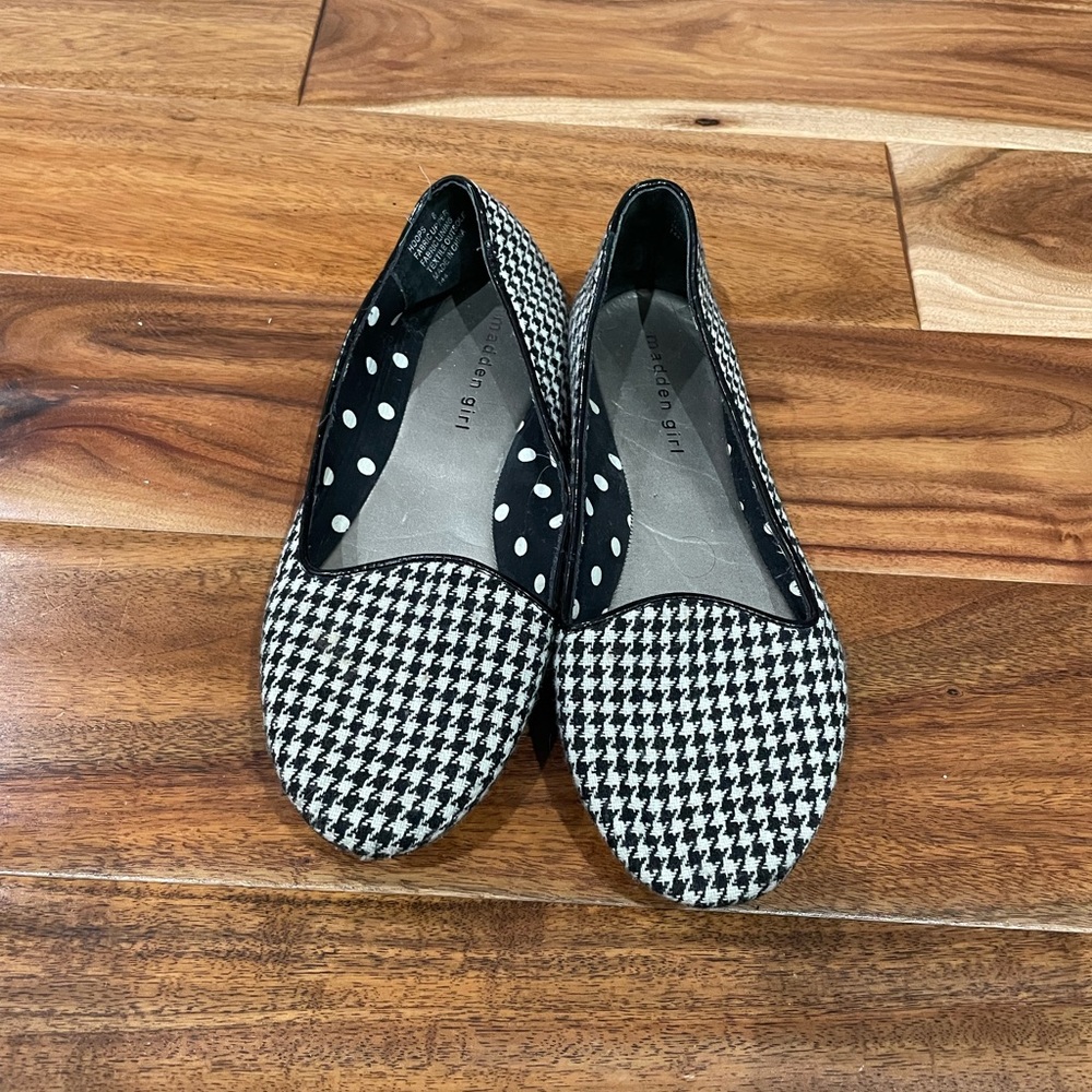 Madden Girl flats